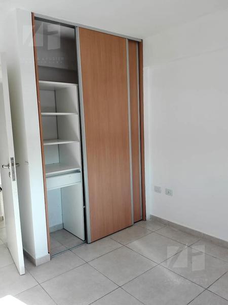 Foto de Alquiler departamento 1 Dormitorio con balcón Pueyrredon al 900, imagen 4