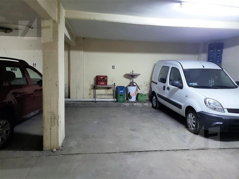 Foto de ALQUILO Cochera PB en pleno Centro, imagen 2