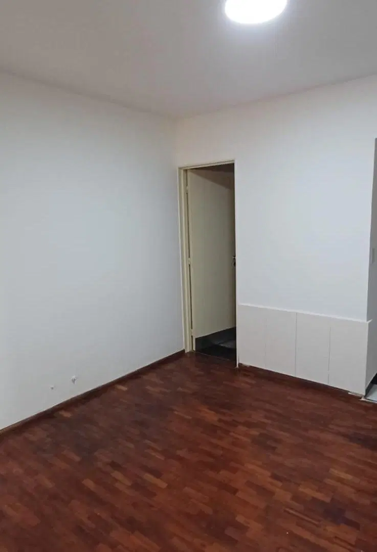 Oficina Para Estudio Profesional, con Cocina y Baño 3