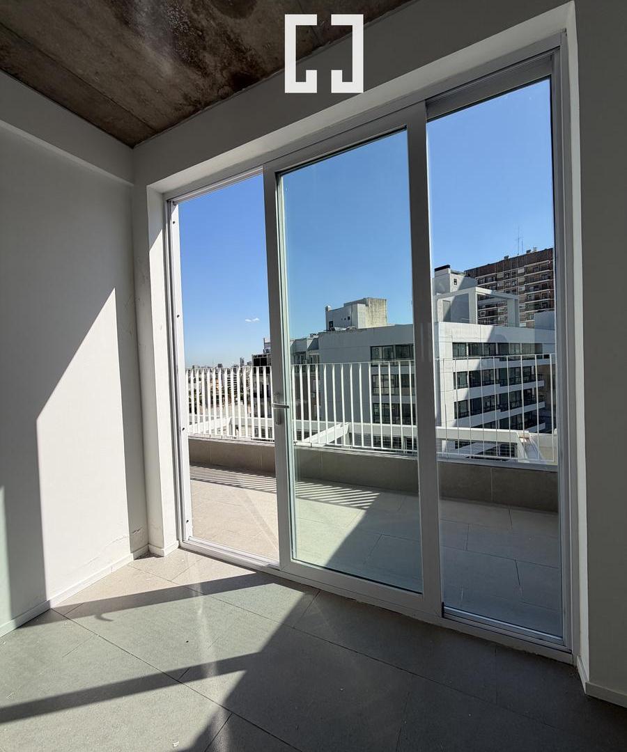 VENTA 3 AMB COGHLAN PATIO Y BALCON ATERRAZADO LISTO PARA ENTREGA