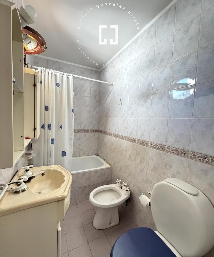 VENTA PH INCREIBLE 4 AMB. PATIO Y BALCON EN VILLA URQUIZA PARA ACTUALIZAR