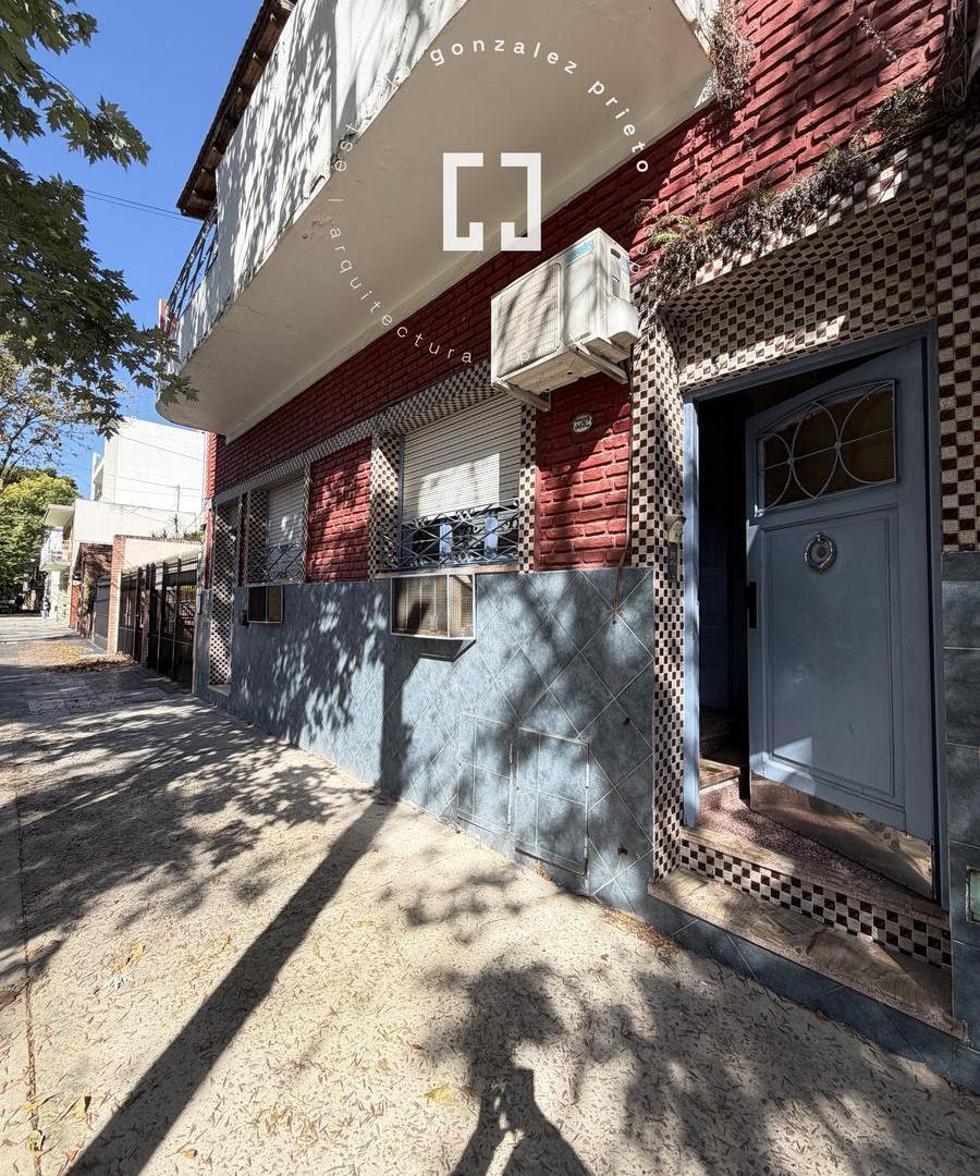 VENTA PH INCREIBLE 4 AMB. PATIO Y BALCON EN VILLA URQUIZA PARA ACTUALIZAR