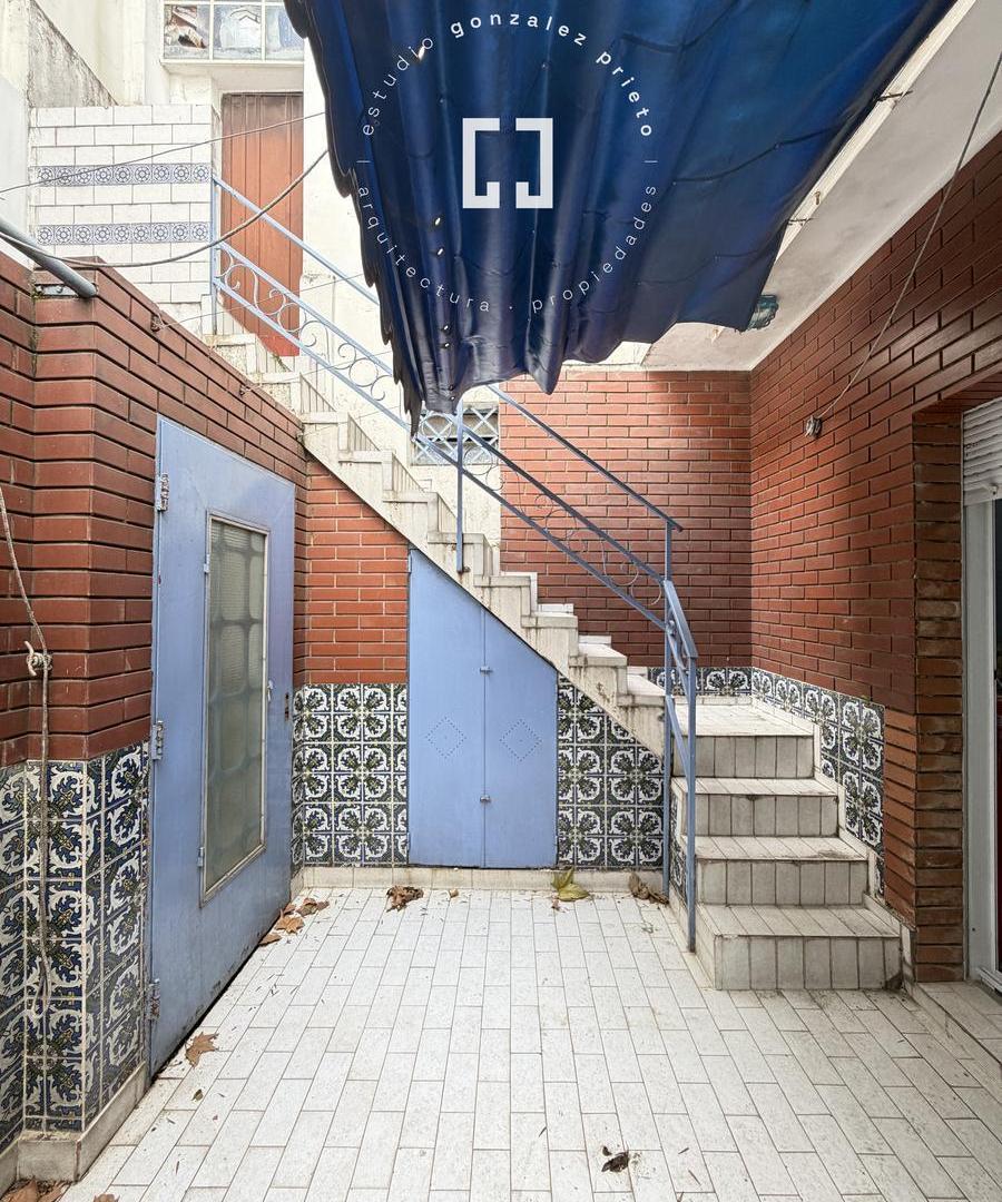 VENTA PH INCREIBLE 4 AMB. PATIO Y BALCON EN VILLA URQUIZA PARA ACTUALIZAR