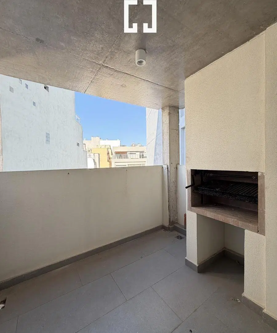 VENTA 2 AMB CON PATIO Y BALCON COGHLAN LUMINOSO ENTREGA INMEDIATA 4