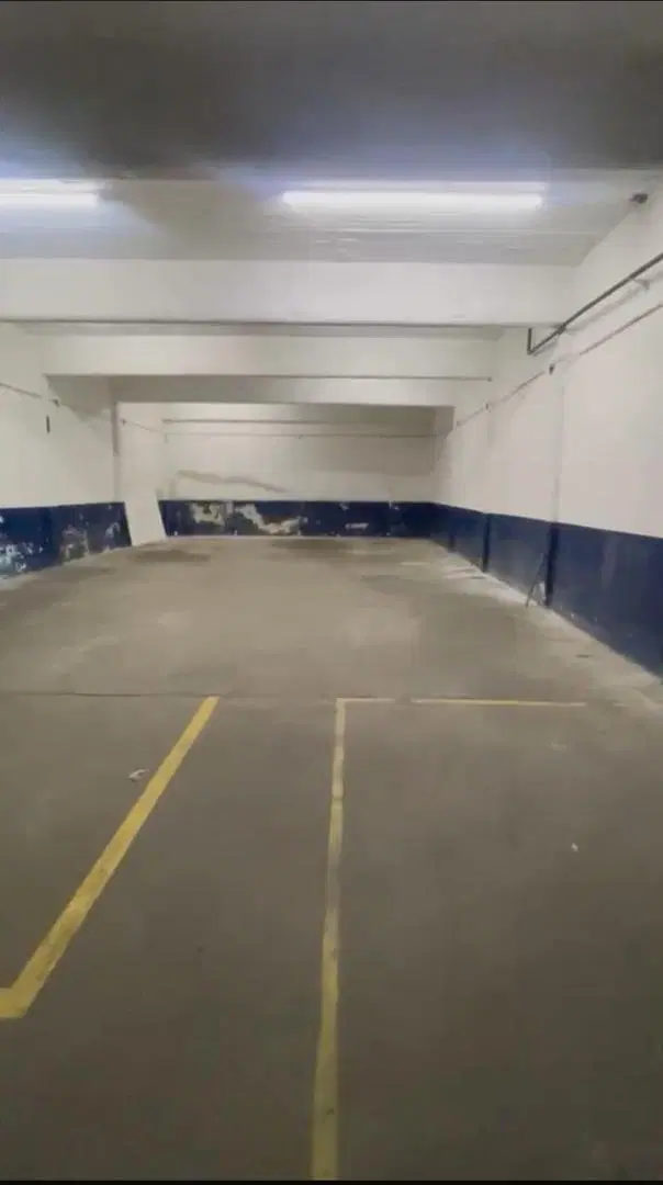 Galpon de 400 m2 cubiertos sobre colectora de general paz 3