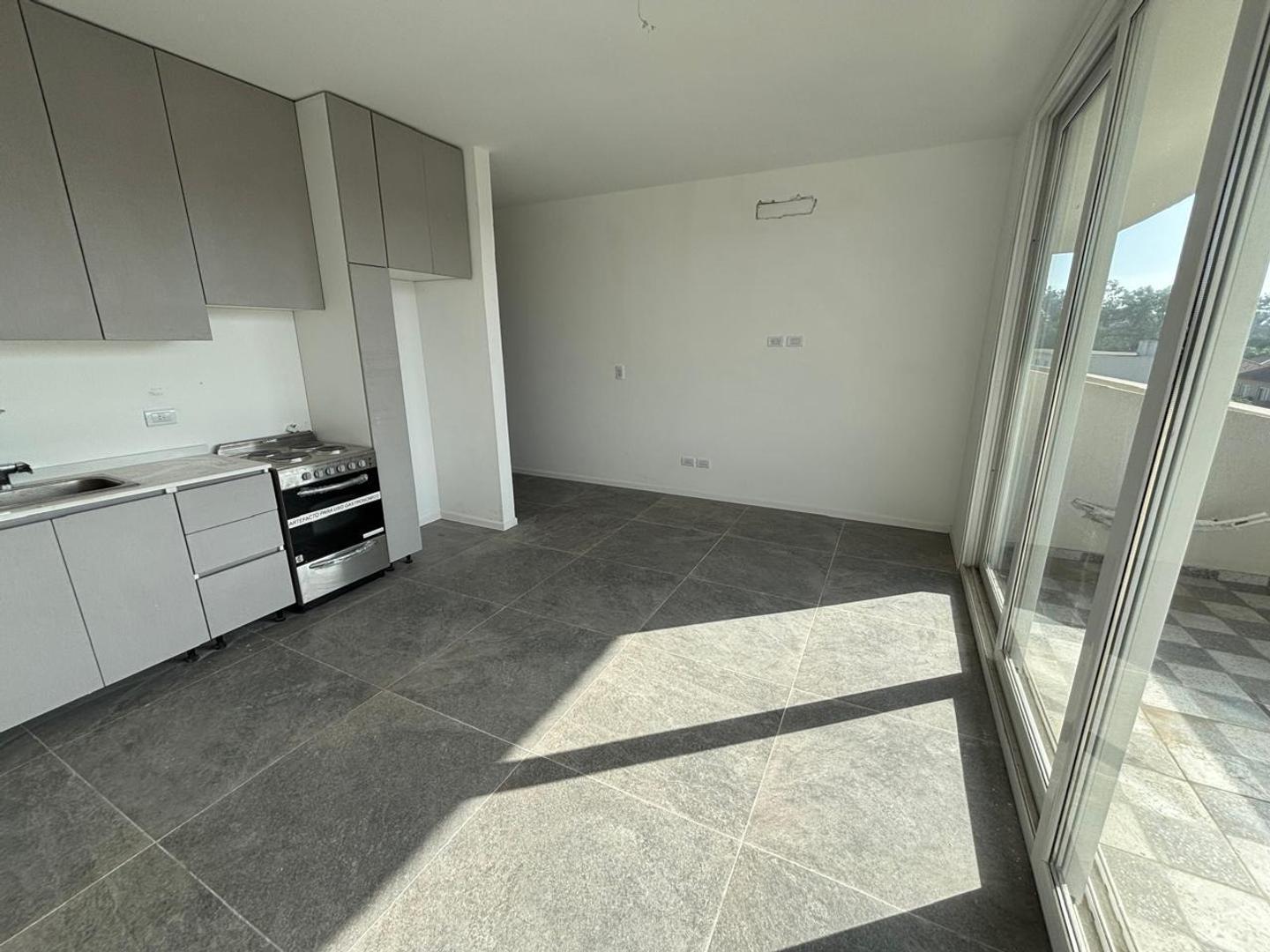 hermoso departamento a estrenar en Saravi village, con balco