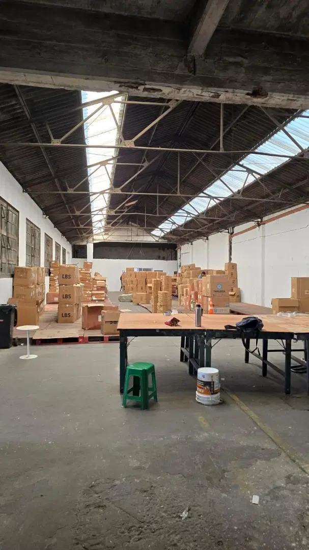 Galpon de 480 m2 cubiertos en galponera con seguridad 4