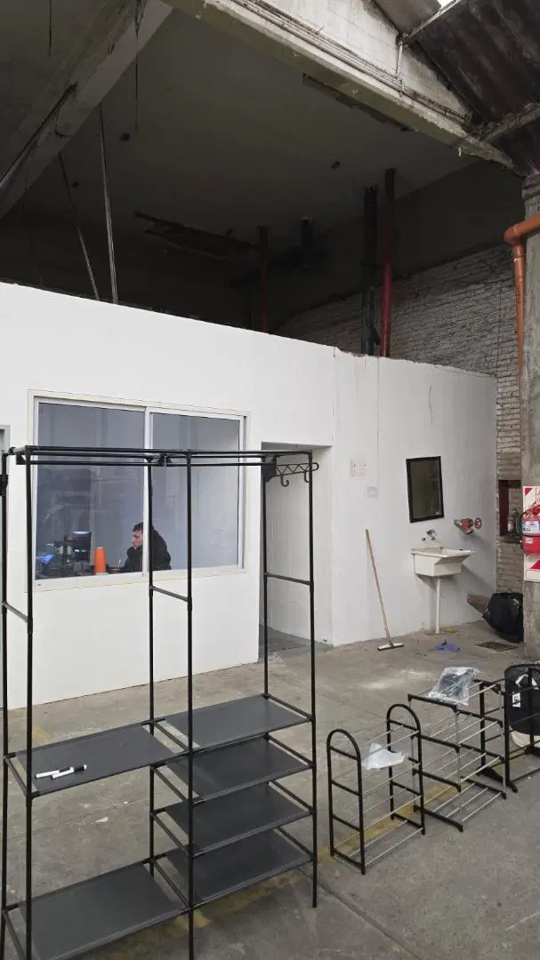Galpon de 480 m2 cubiertos en galponera con seguridad 2