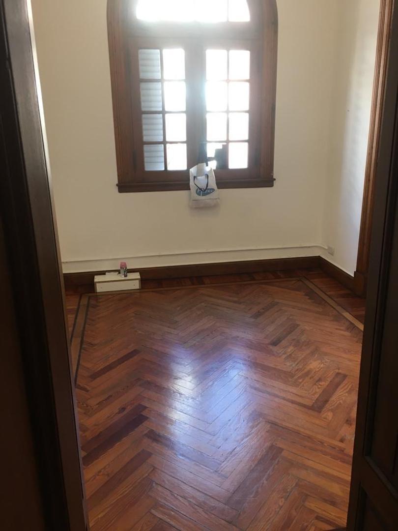 Foto de solido depto 4 ambientes apto profesional en pampa y cramer, imagen 4
