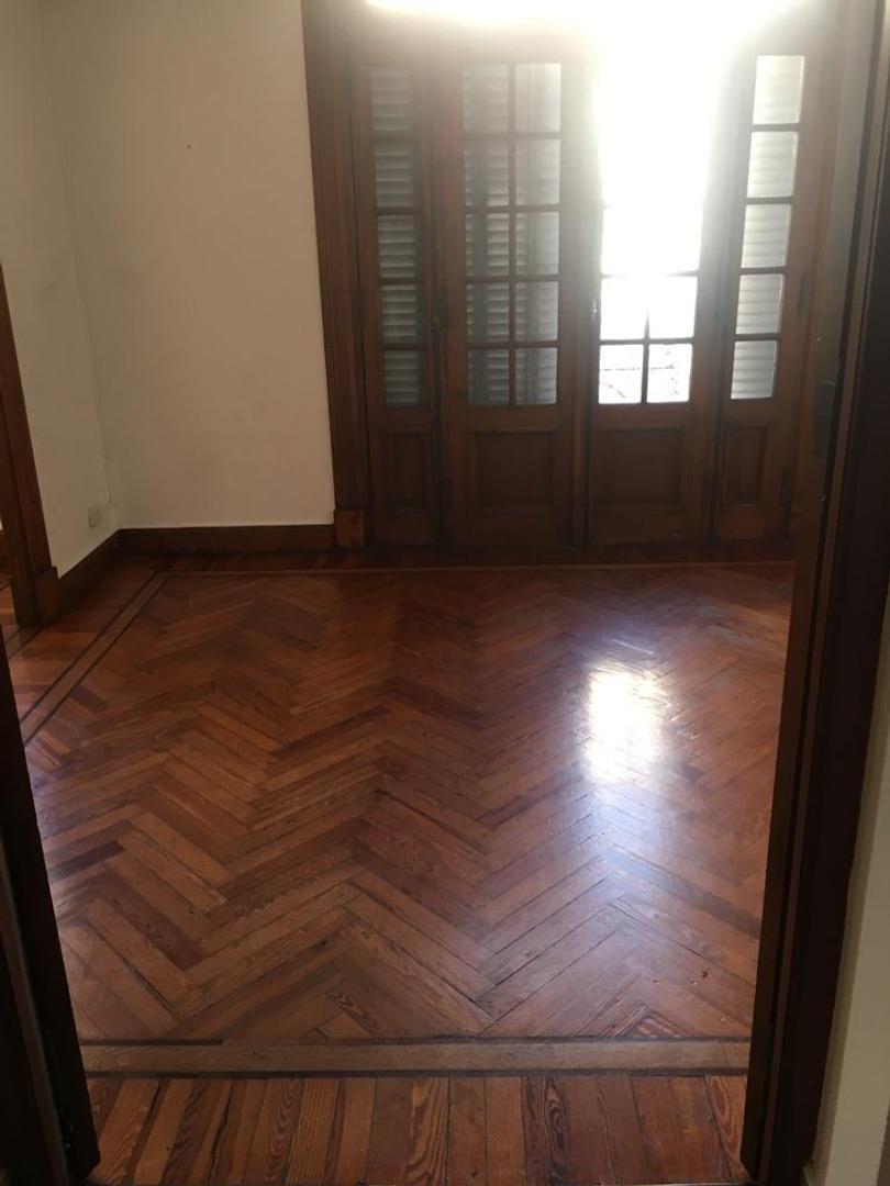 Foto de solido depto 4 ambientes apto profesional en pampa y cramer, imagen 5