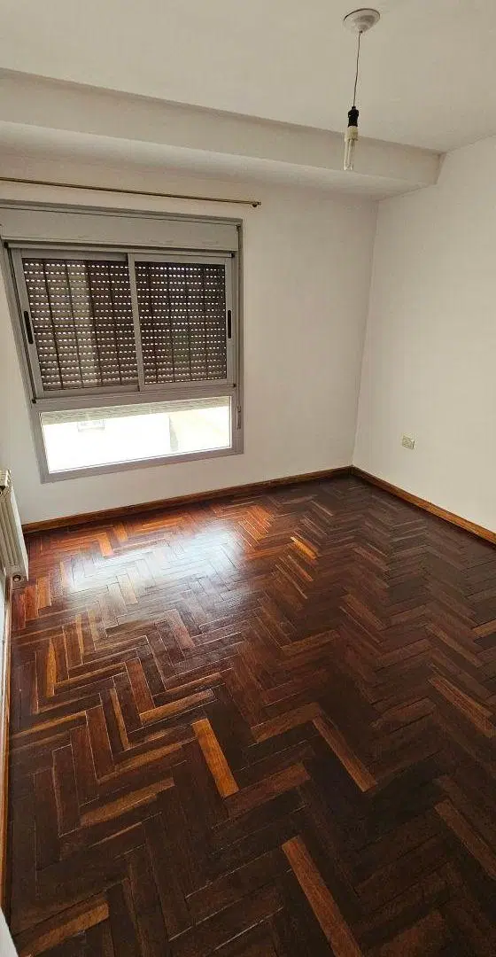 Hermoso Depto 2 dorm y balcon en B General Paz 4