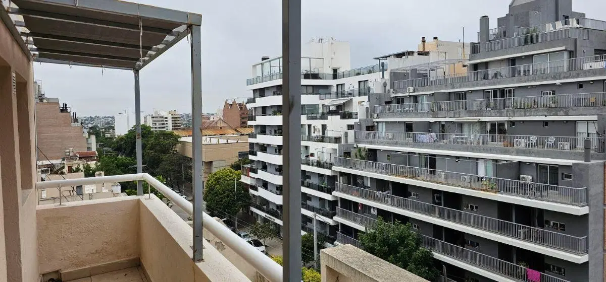 Hermoso Depto 2 Dorm y Balcon en B General Paz 2