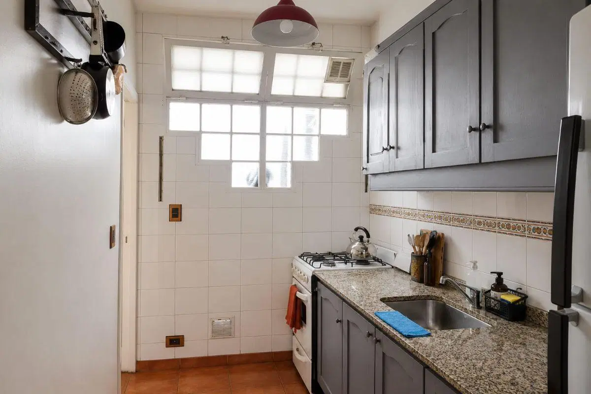 VENTA PH 2 Ambientes y escritorio en Colegiales - Muy Luminoso y con excelente ubicación 2