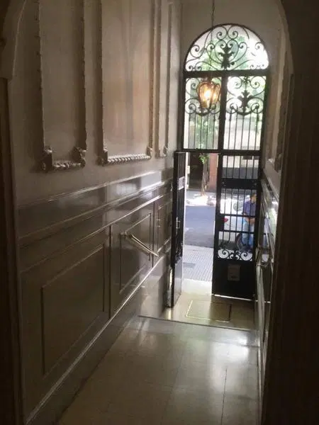 Hermoso duplex, reciclado en edificio de categoria.Disponible ! 5