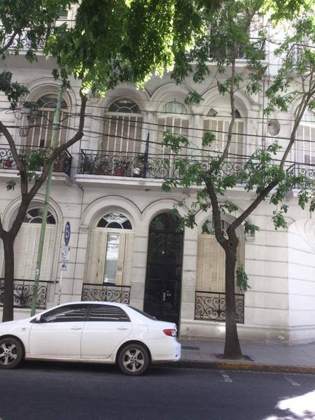Foto de Hermoso duplex, reciclado en edificio de categoria.Disponible !, imagen 4
