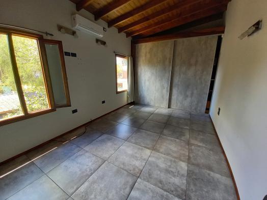 Casa en venta (1400)