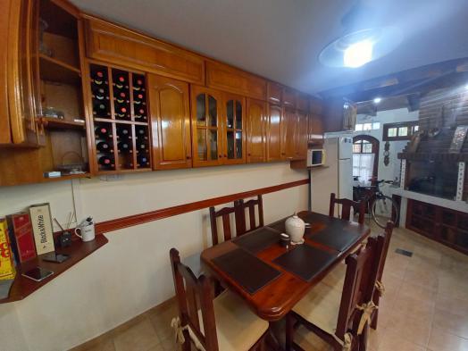 Duplex 5 Ambientes en Venta en San Bernardo 1