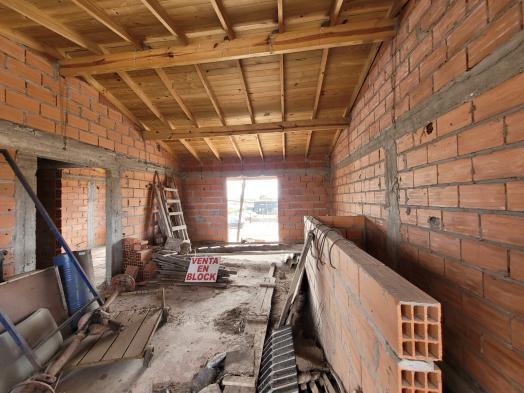 Casa 3 ambientes a terminar en Mar de Ajo (1476)