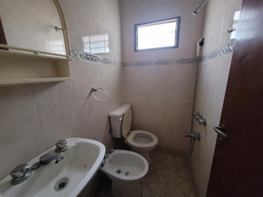Casa de 6 Ambientes a 2 Cuadras del Mar San Bernardo 2