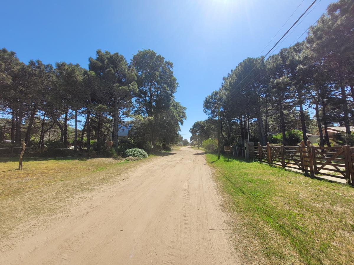 Lote en Venta en Hermoso Barrio de Nueva Atlantis 4