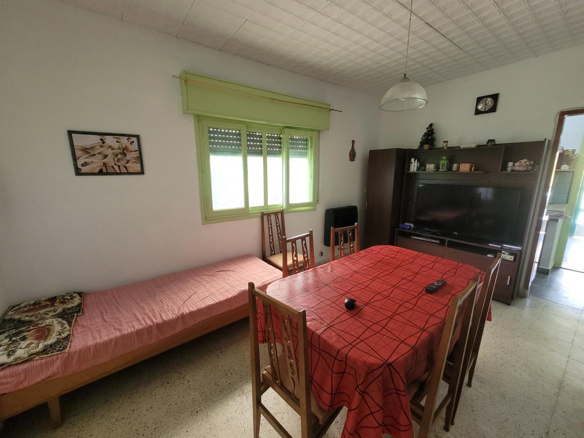 Hermosa Casa + Depto en Venta 4