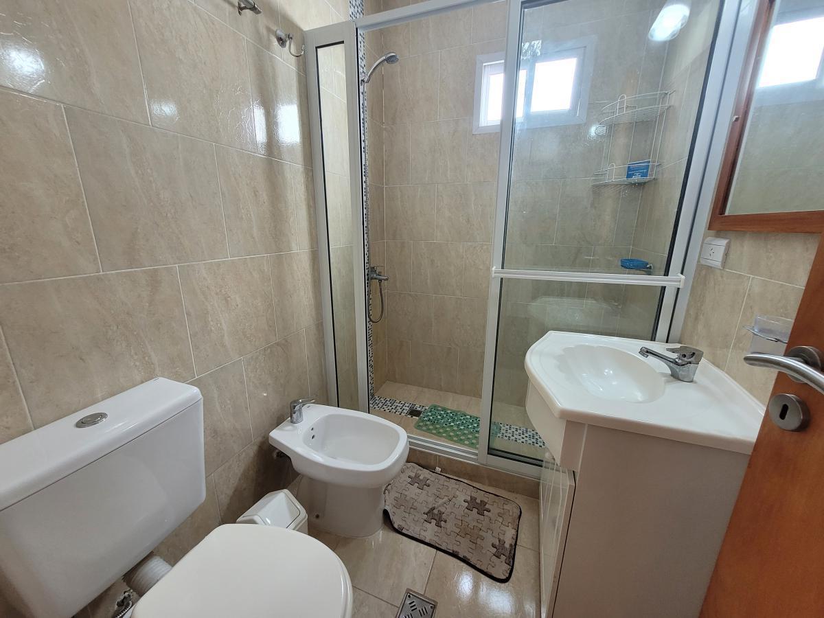 Hermoso Departamento De 3 Ambientes con cochera (1594)