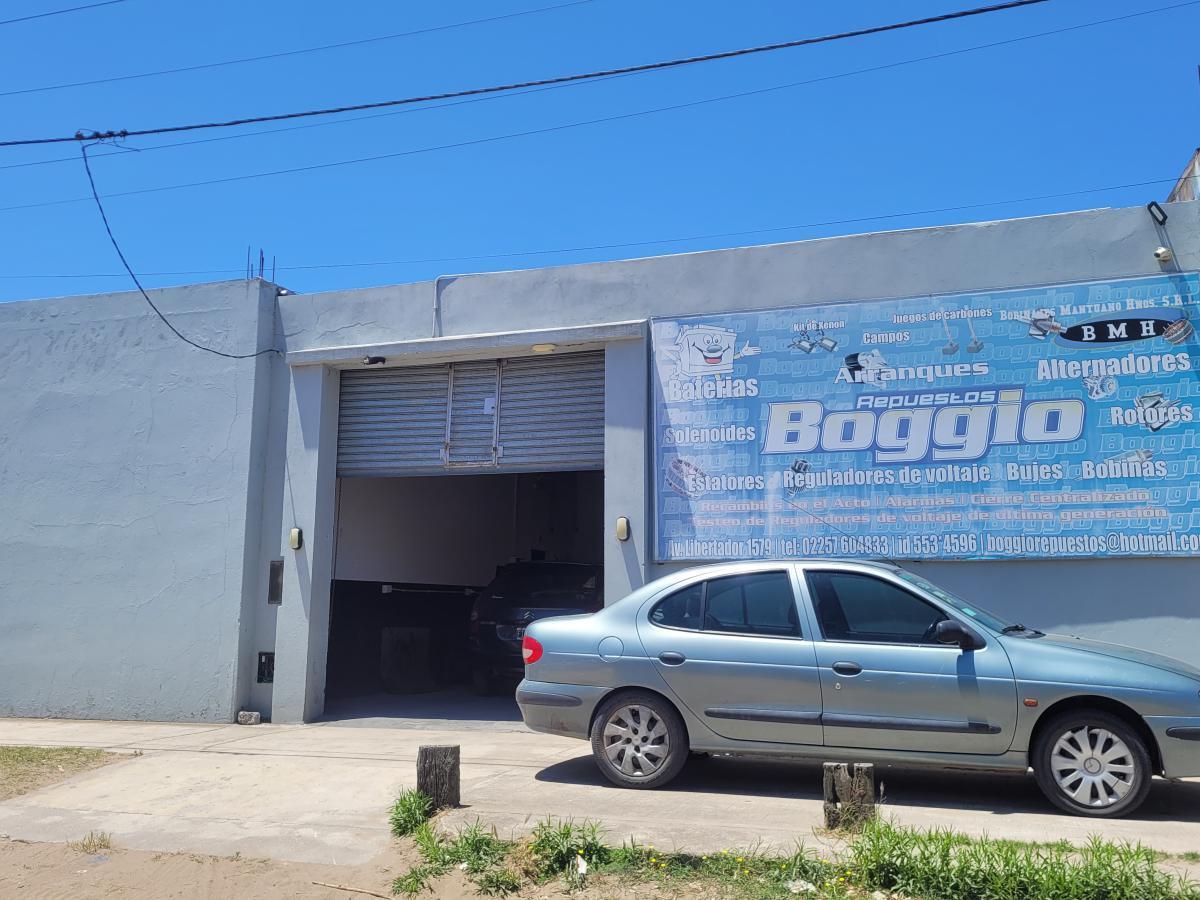 Espectacular Esquina en Venta en Mar de Ajó 4