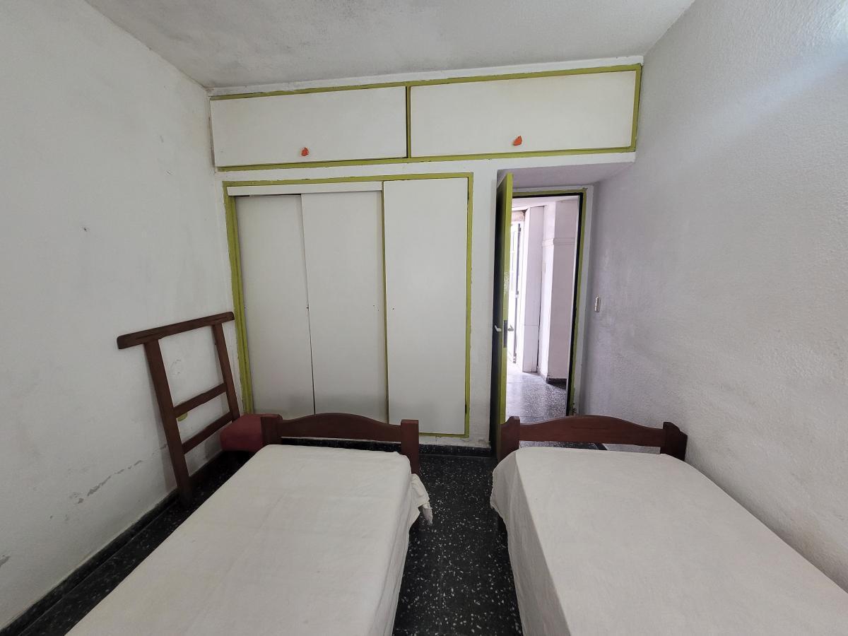 Casa en PH planta baja con gas natural (1615)