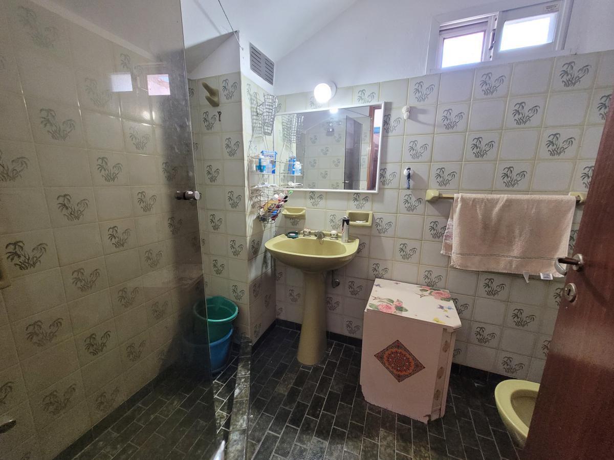 Casa de 5 Ambientes - Apto Crédito con Todos Los Servicios 5