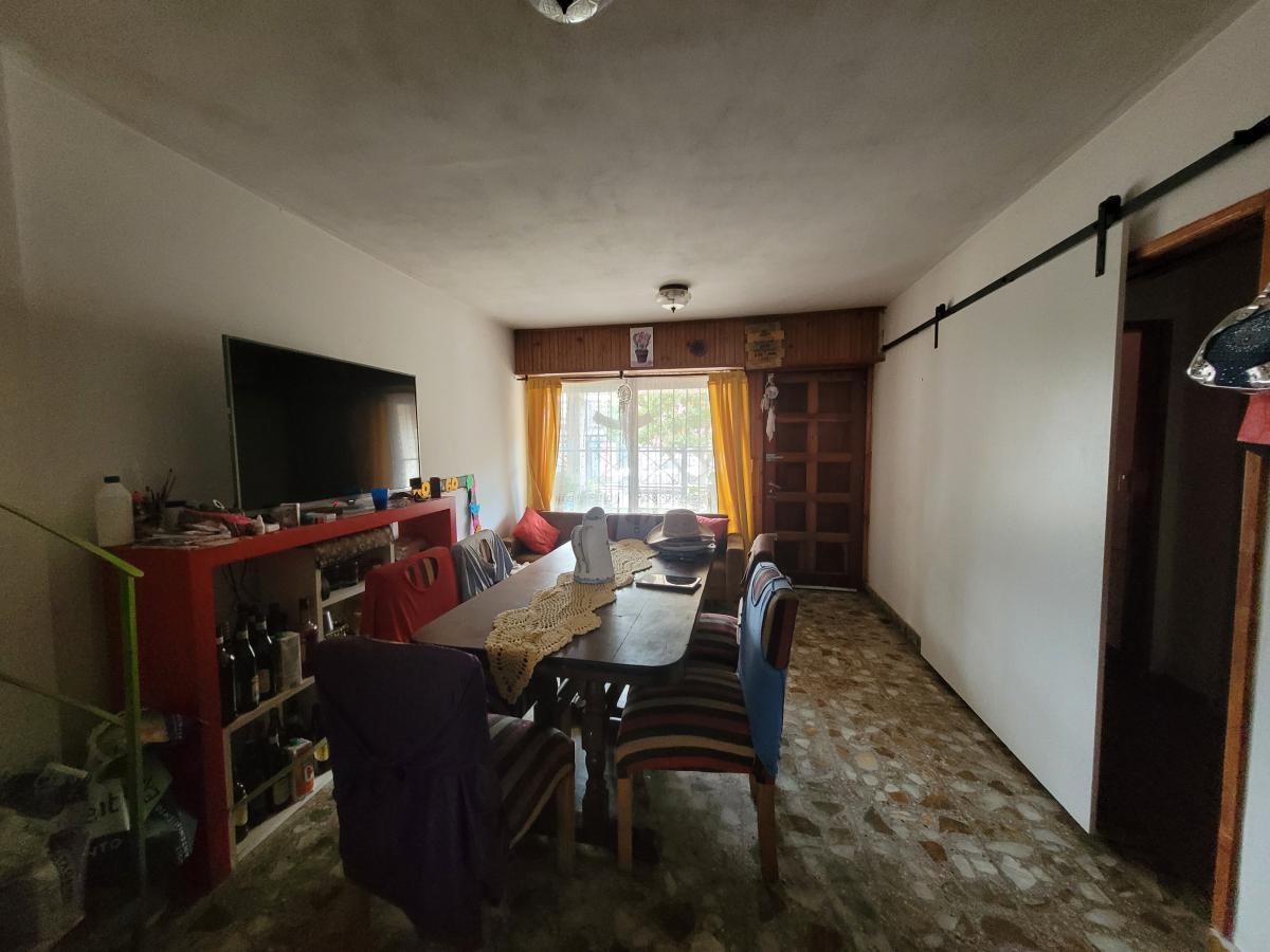 Casa de 5 Ambientes - Apto Crédito con Todos Los Servicios 1