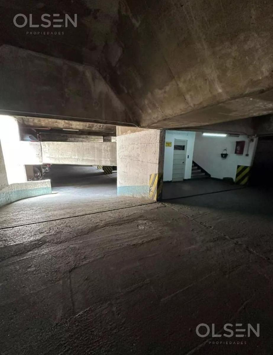 COCHERA EN VENTA - Centro