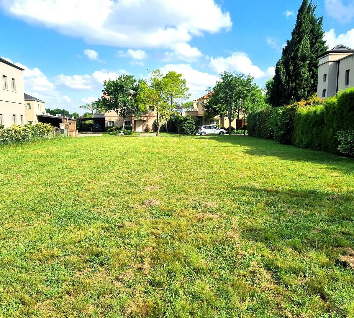 Terreno Lote en Venta en Los Jazmines, Pilar del Este, Pilar