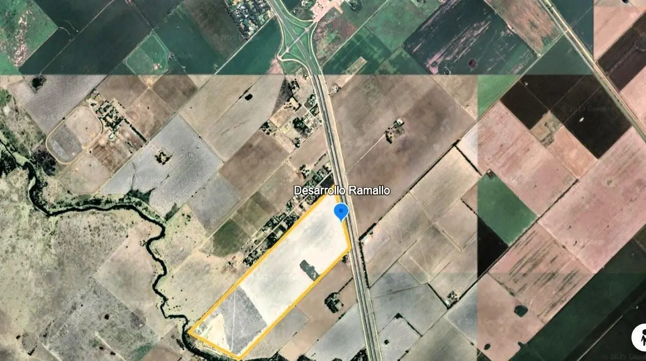 Venta 83Hs sobre Ruta 9 , con cantera habilitada. Villa Ramallo 3