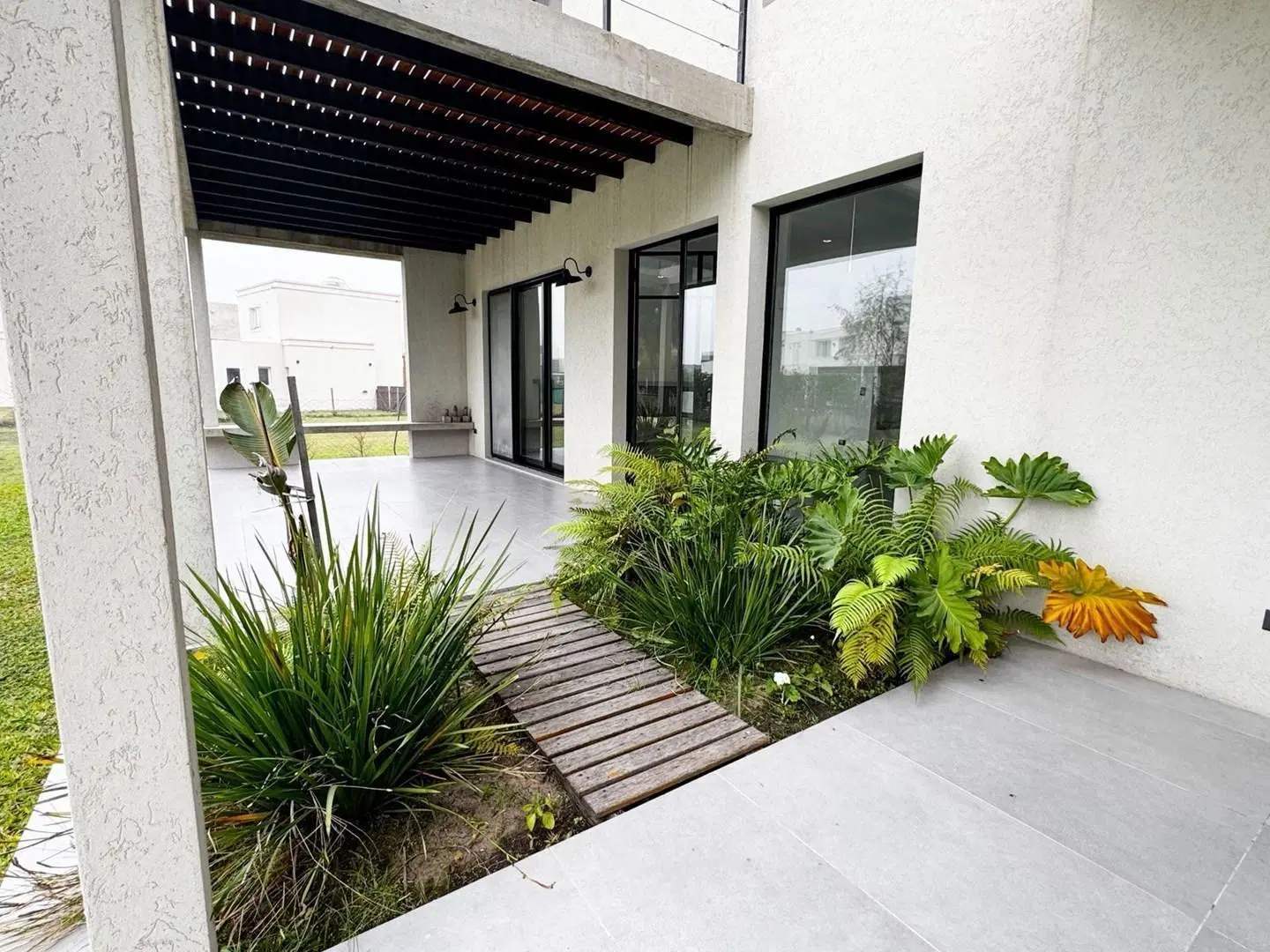 Casa  en Alquiler en Santa Ana, Villanueva, Tigre 2