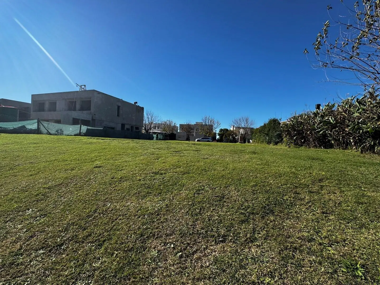 Lote a la laguna en venta San Matías 5