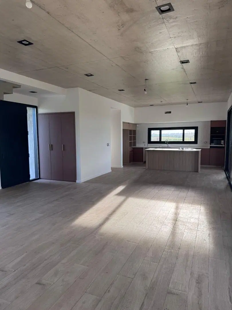 Casa  en Venta en Amarras, Puertos, Escobar 5