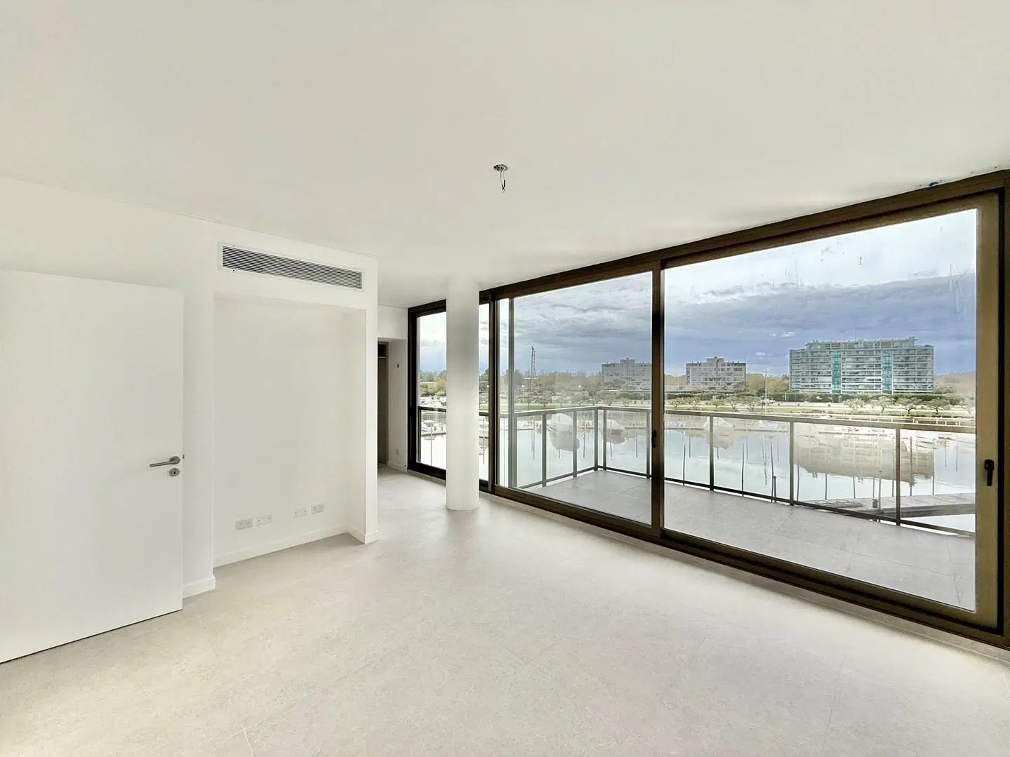 Departamento  en Alquiler en Islas Del Canal, Nordelta, Tigre 4