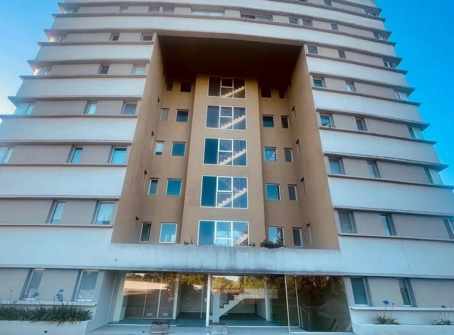 Foto de Cochera en Venta en Marinas del Canal, Nordelta, imagen 1