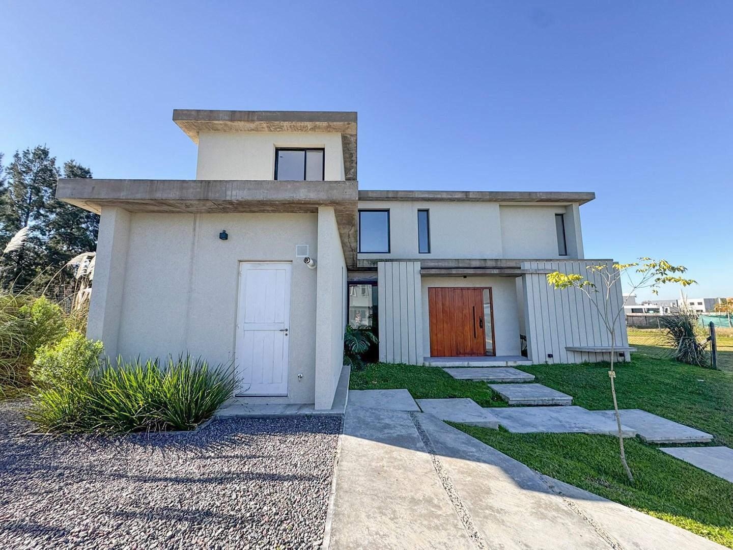 Foto de Casa en Alquiler en Santa Ana, Villanueva, Tigre, imagen 2