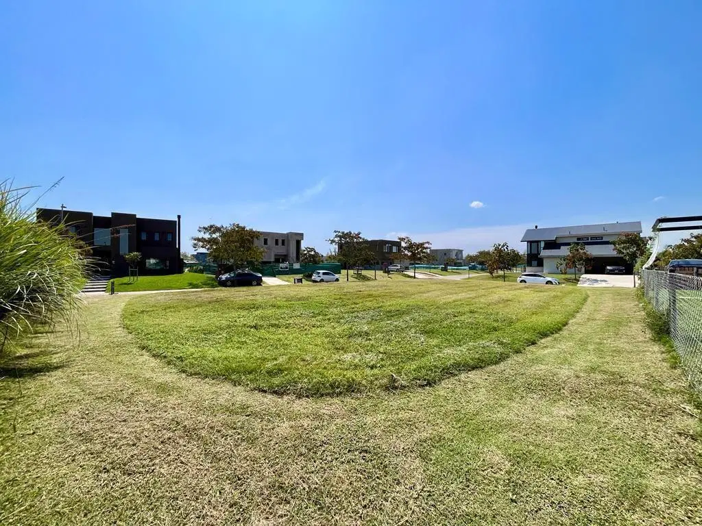 Lote en venta en ACACIAS, PUERTOS 1