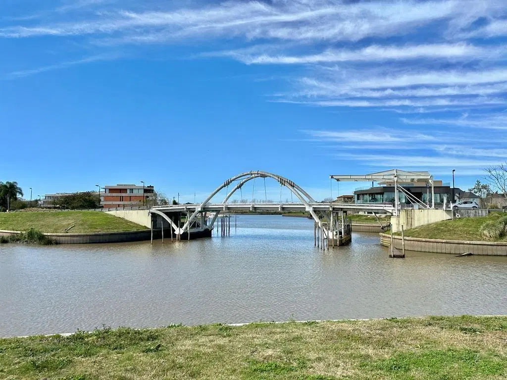 Lote en venta en el Yacht Nordelta 3