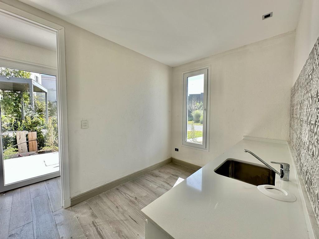 Foto de Casa a la laguna en alquiler en Barbarita, imagen 4