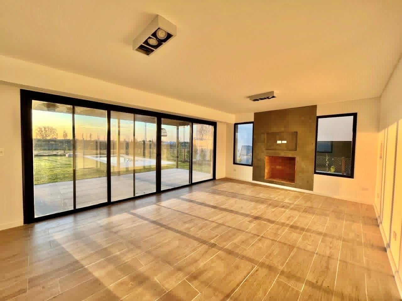 Foto de Casa en Venta en Carpinchos, Nordelta, imagen 4