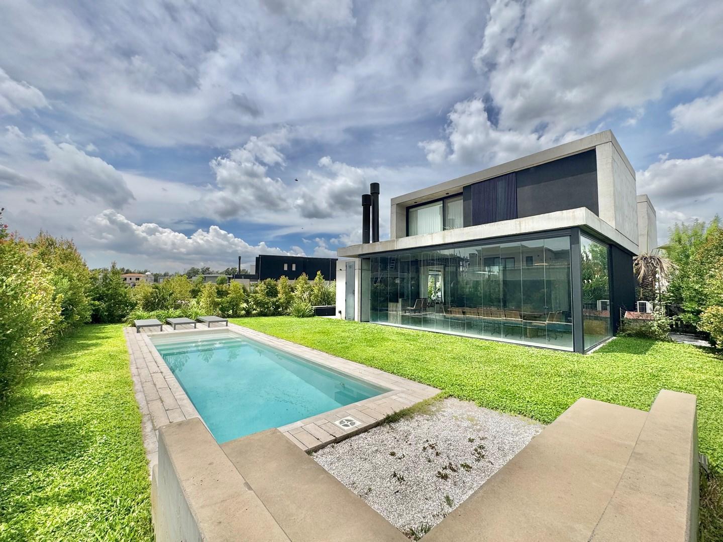 Foto de Casa en venta en lote interno en Carpinchos Nordelta, imagen 1