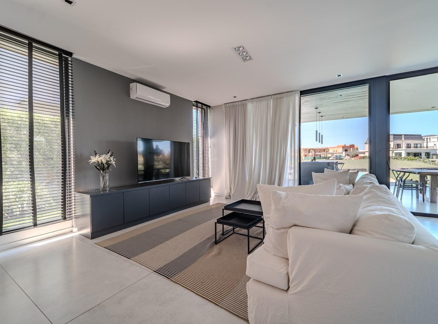 Foto de OPORTUNIDAD FINANCIACION Casa en Venta en Virazón, Nordelta, imagen 2