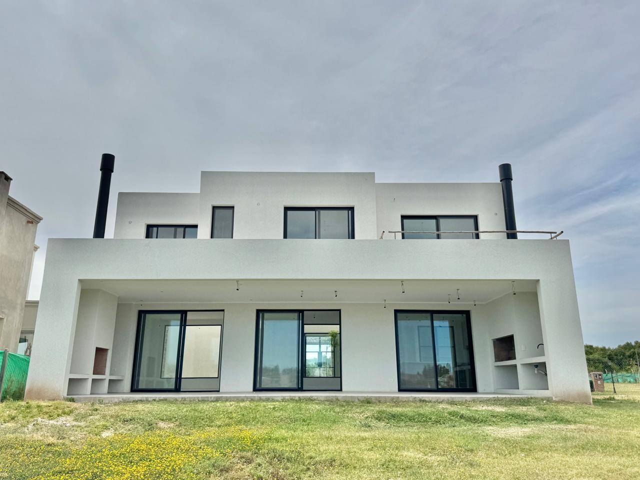 Foto de Casa a la laguna en venta en Santa Ana Villanueva, imagen 1