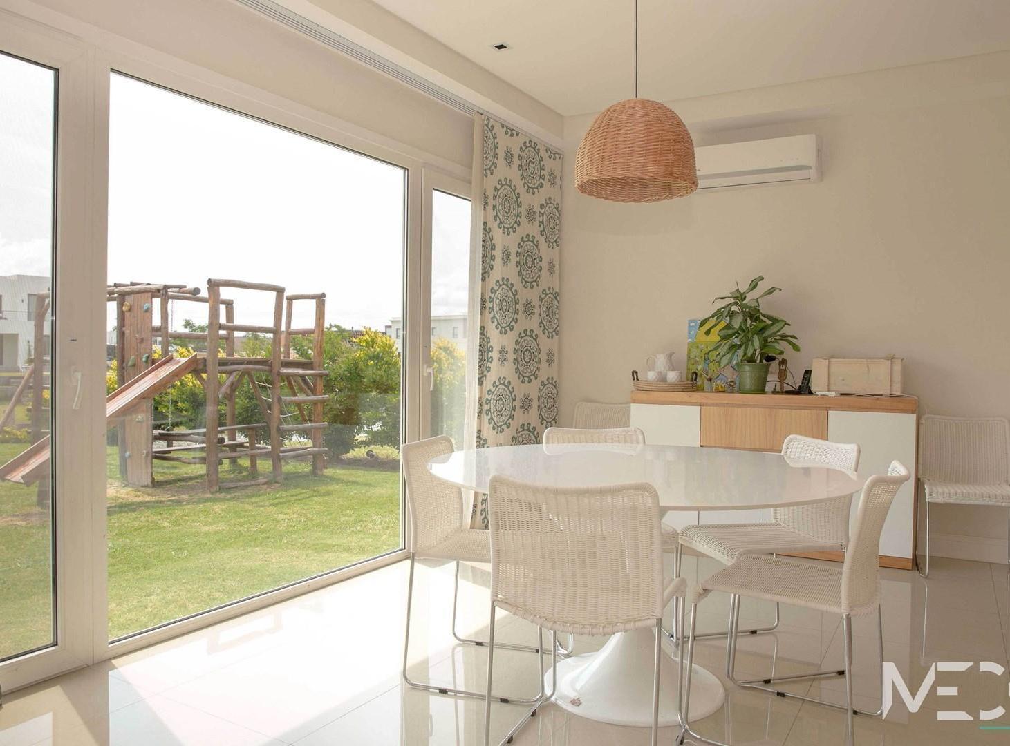 Foto de Casa al lago en venta en El Golf Nordelta, imagen 5