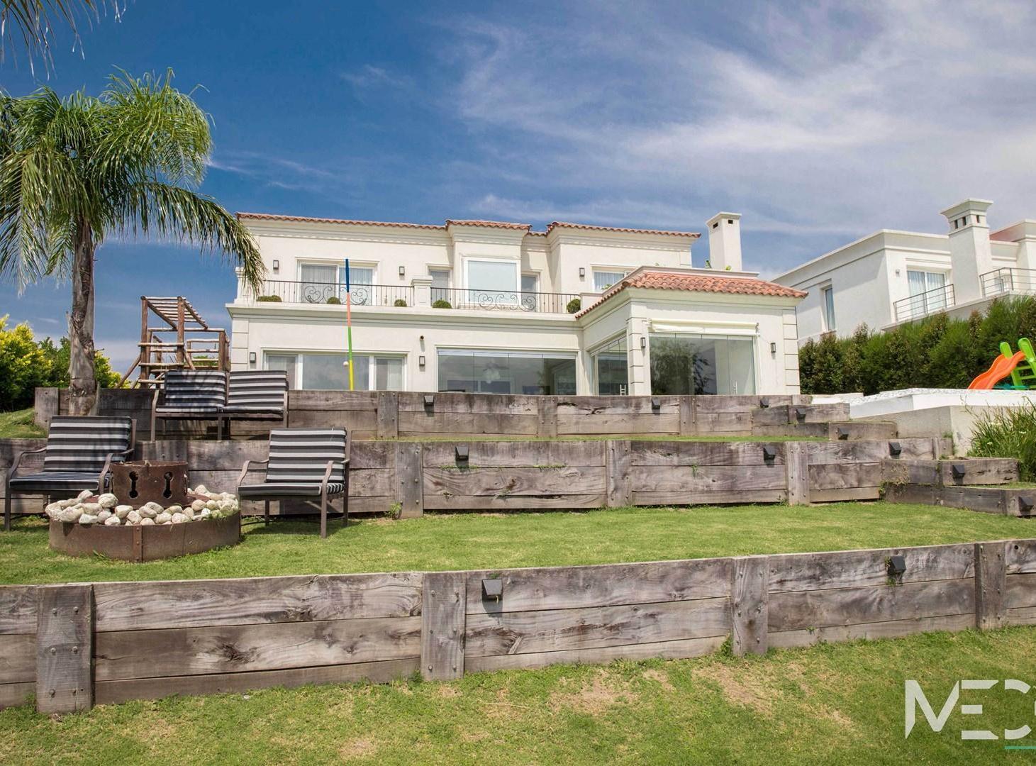 Foto de Casa al lago en venta en El Golf Nordelta, imagen 3
