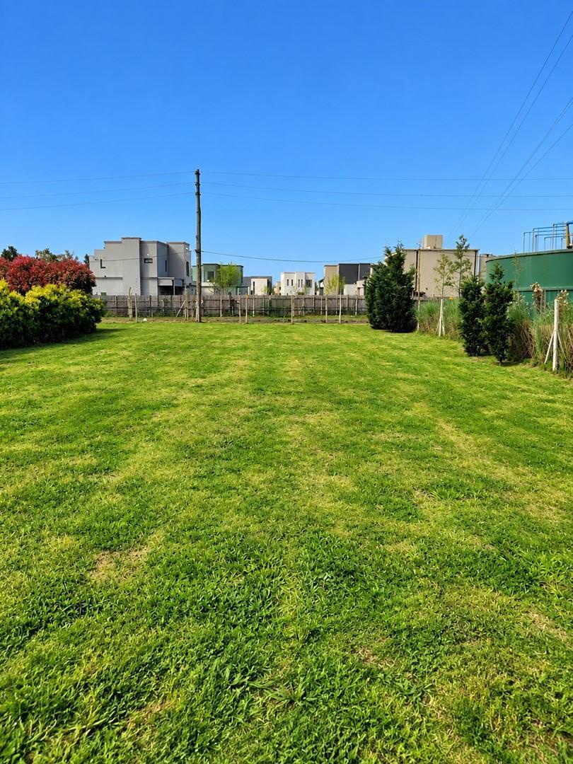 Foto de Terreno Lote en Venta en Santo Tomas, Derqui, Pilar, imagen 1