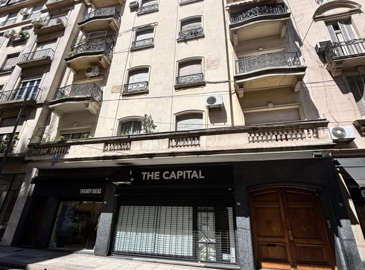 Impecable Edificio Frances 4 dorm Corazon de Recoleta 1